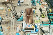 建築物の基礎をつくるコンクリート打設