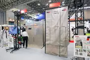 ホコリの飛散を防止する「マジックボックス」と「マジックシャッター」