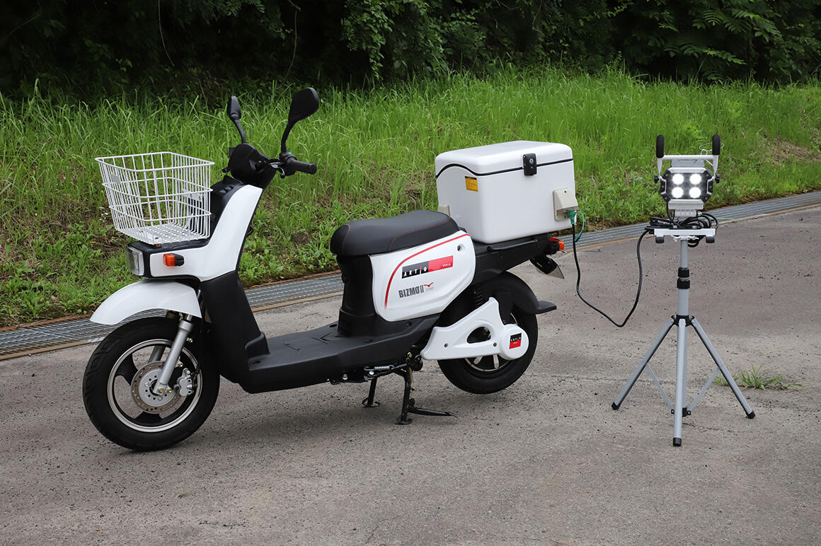 ちょっとした移動に便利な電動バイク 「BIZMOⅡ（ビズモツー）」&電動アシスト自転車「CHOCO-NORI（チョコノリ）」