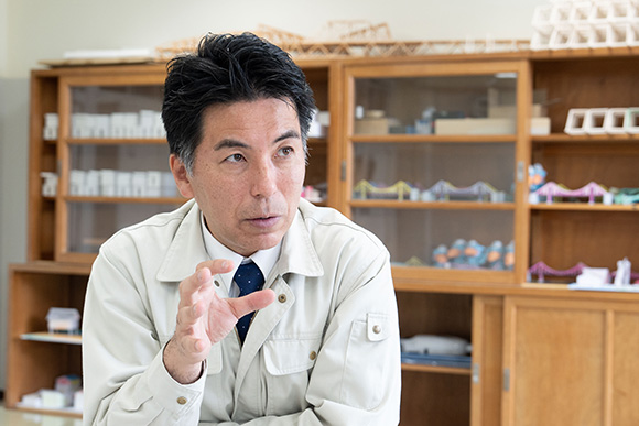 神奈川県立横須賀工業高校 建設科 山下敦先生