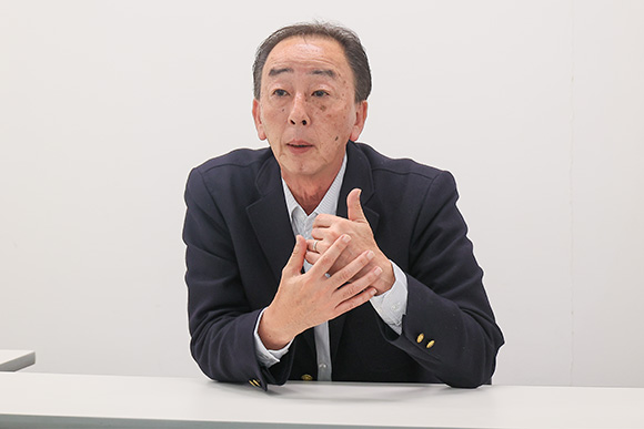 首都圏支社 営業部 営業二課の吉川圭吾専門部長